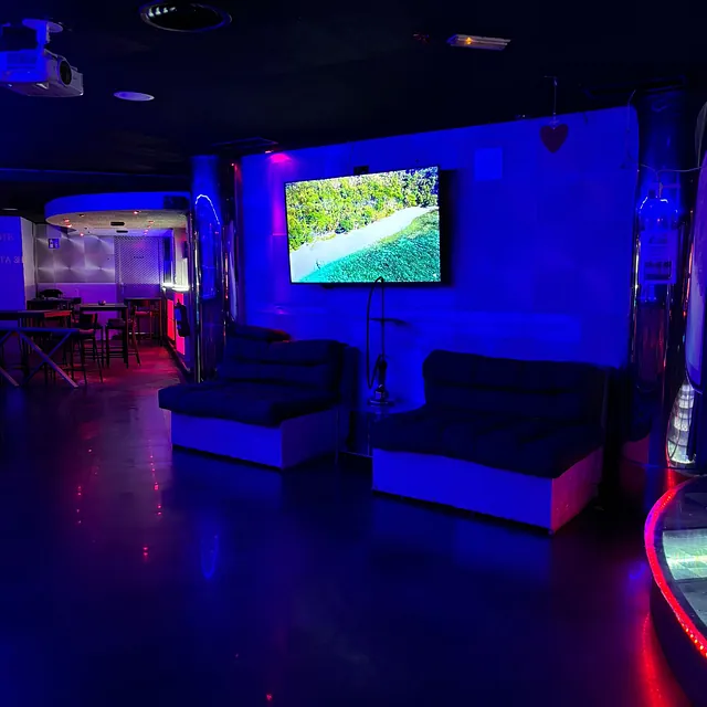 Club XXX